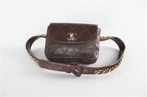 marsupio chanel costo